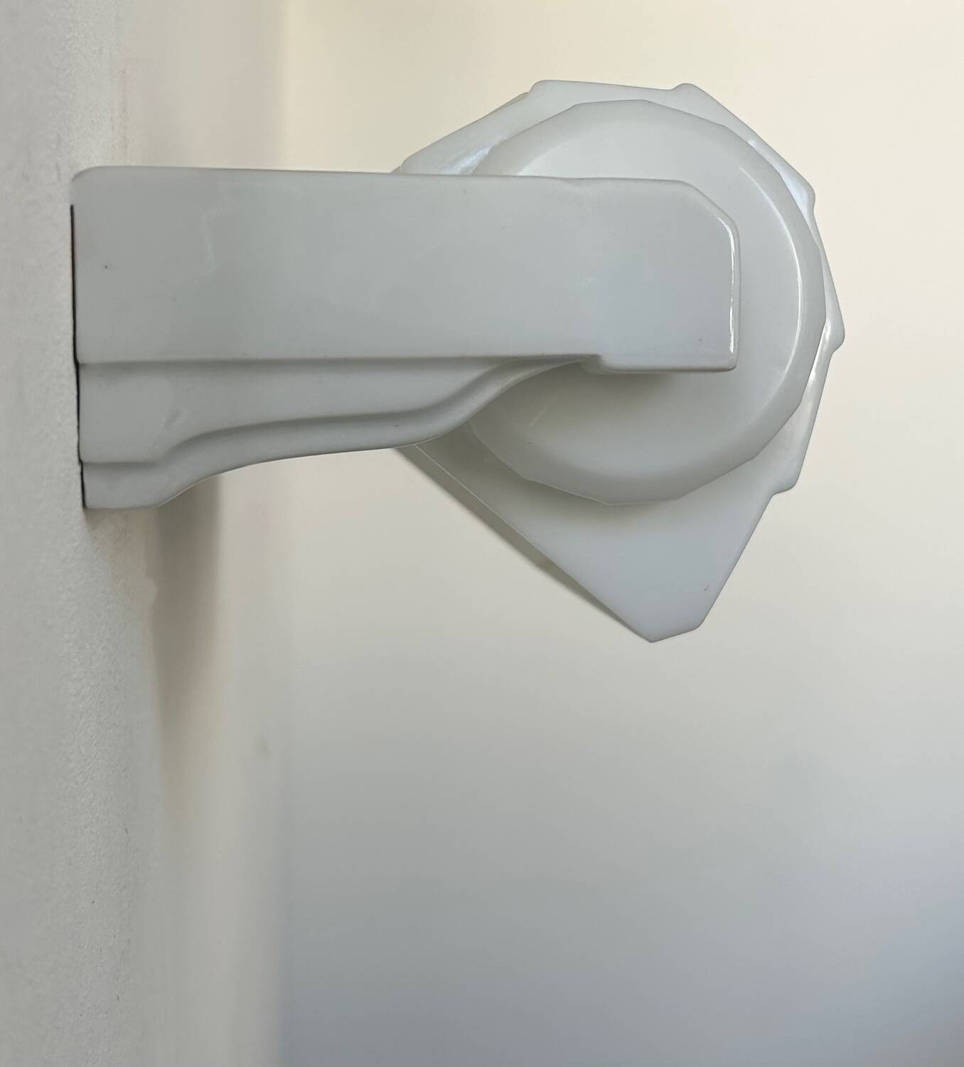 Vintage modernist wall sconce, porcelain and opaline glass, France 1930