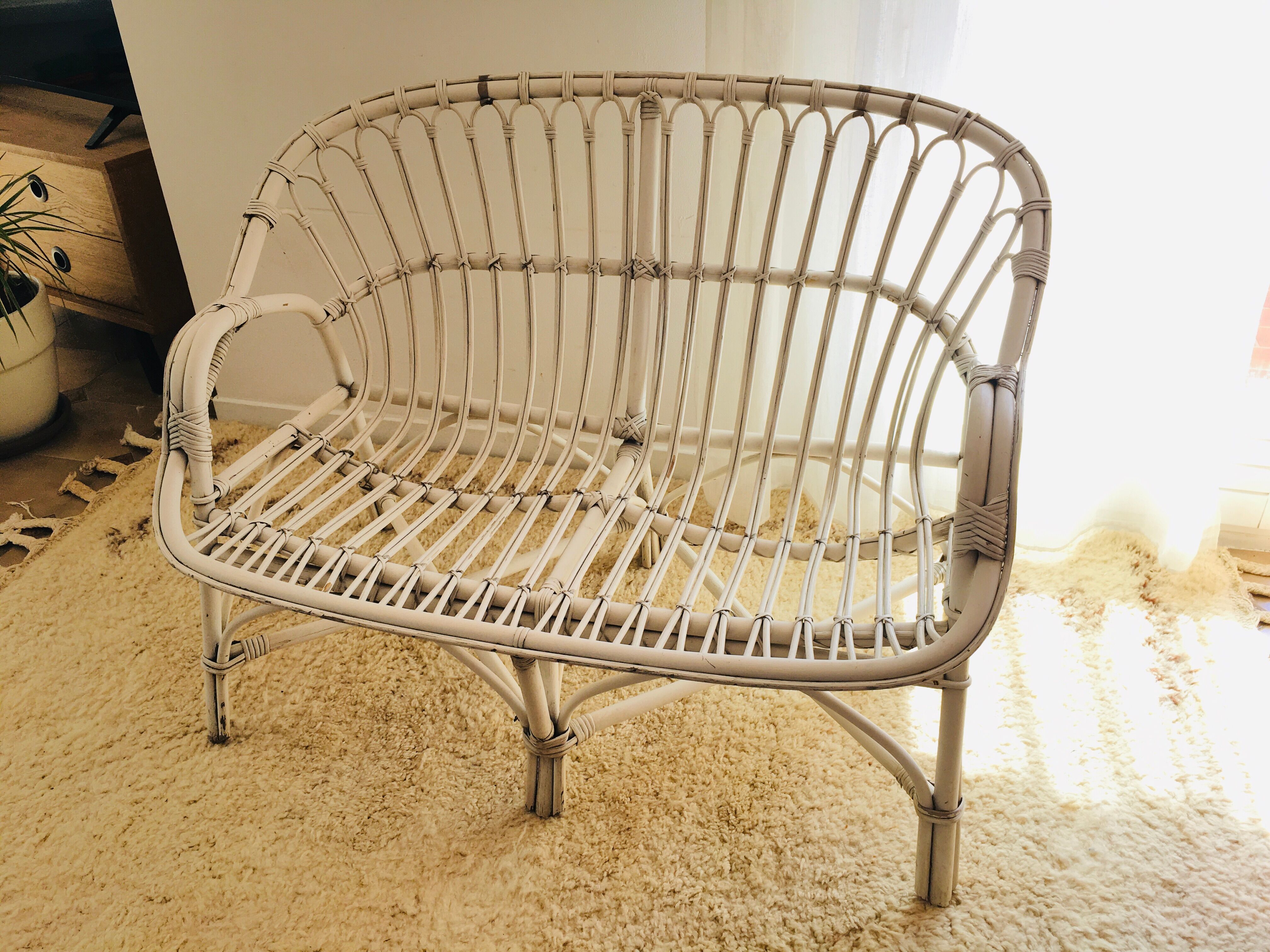White rattan bench
