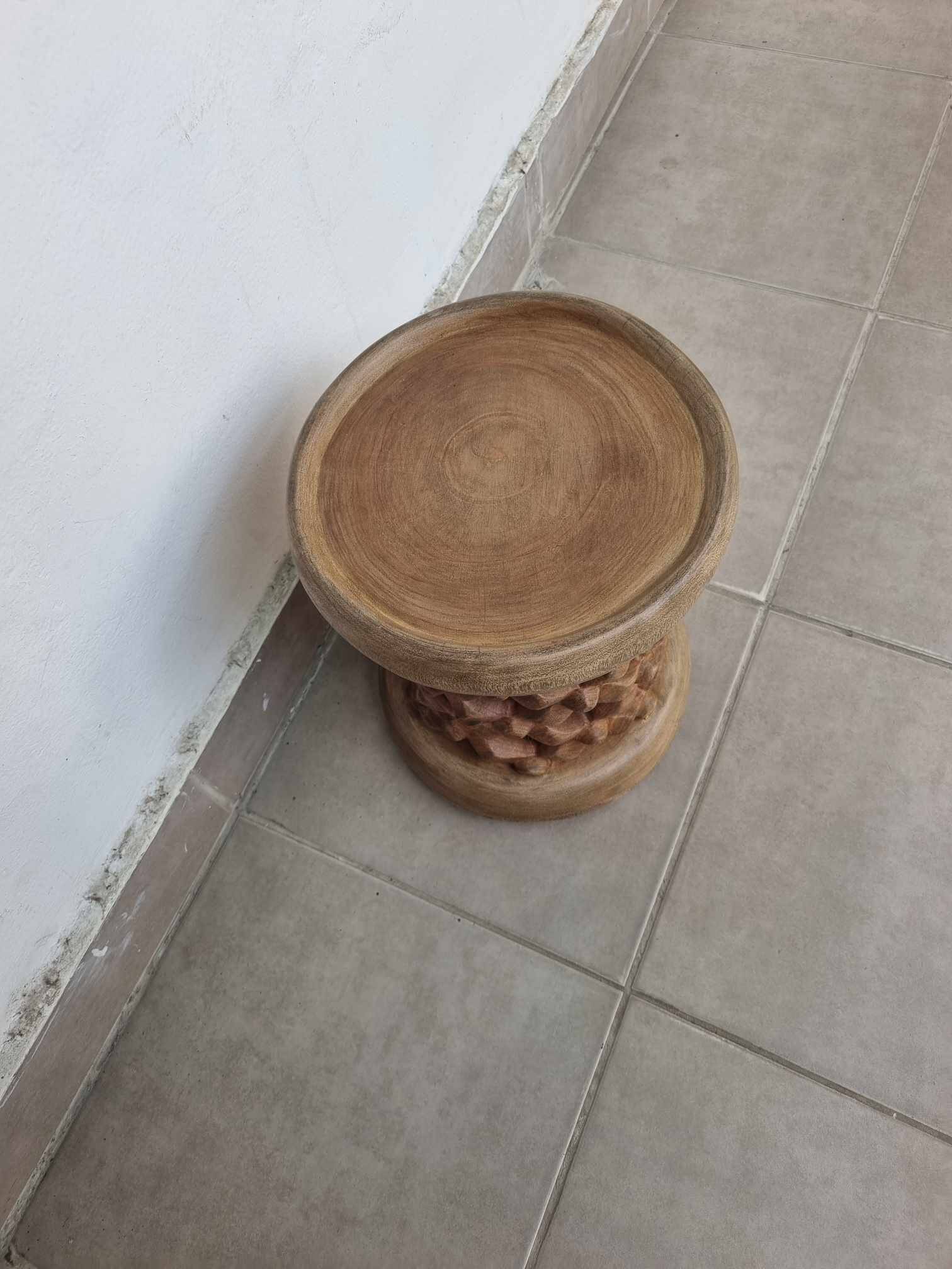 African Bamiléké Brown Stool