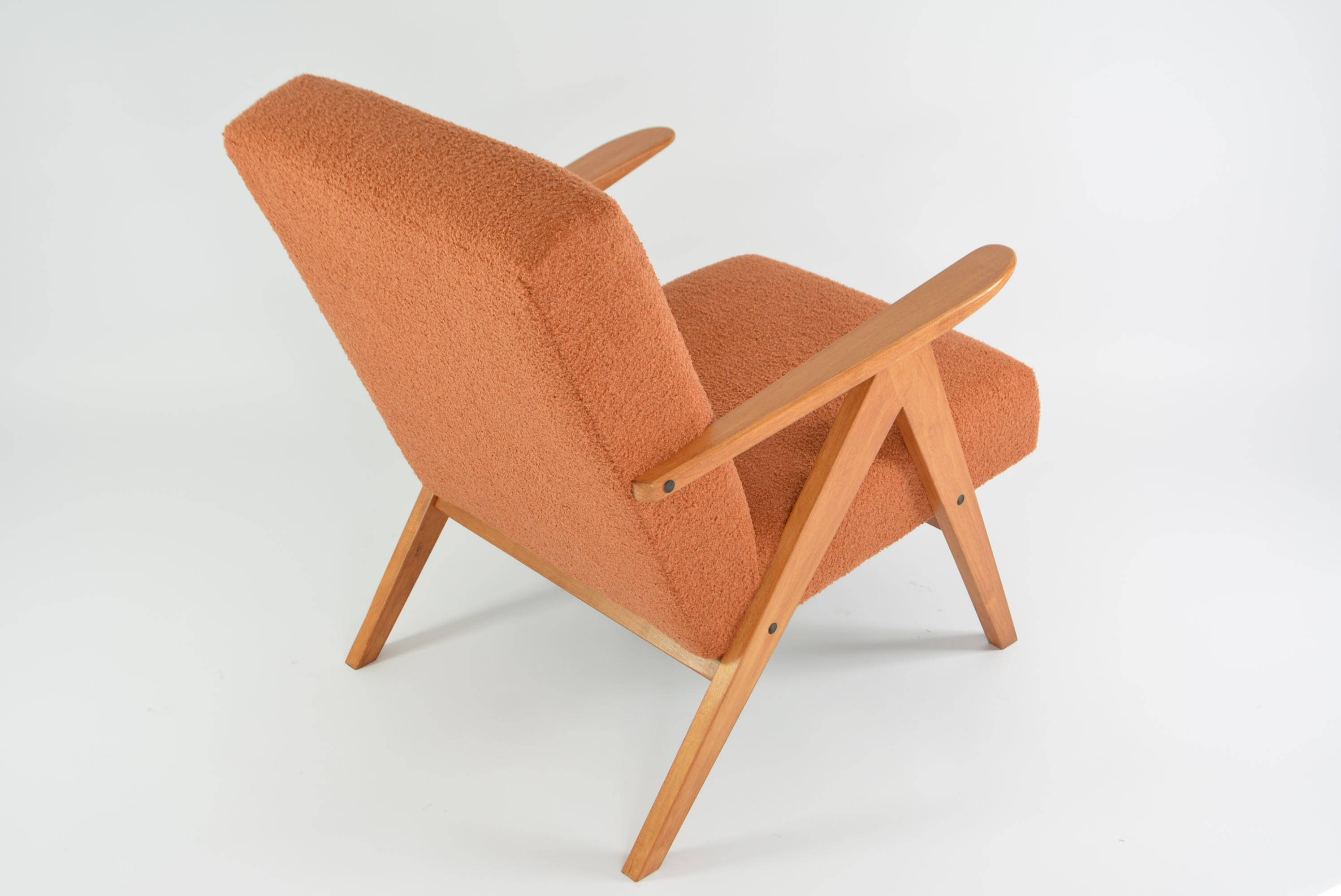 Kompas terracotta armchair