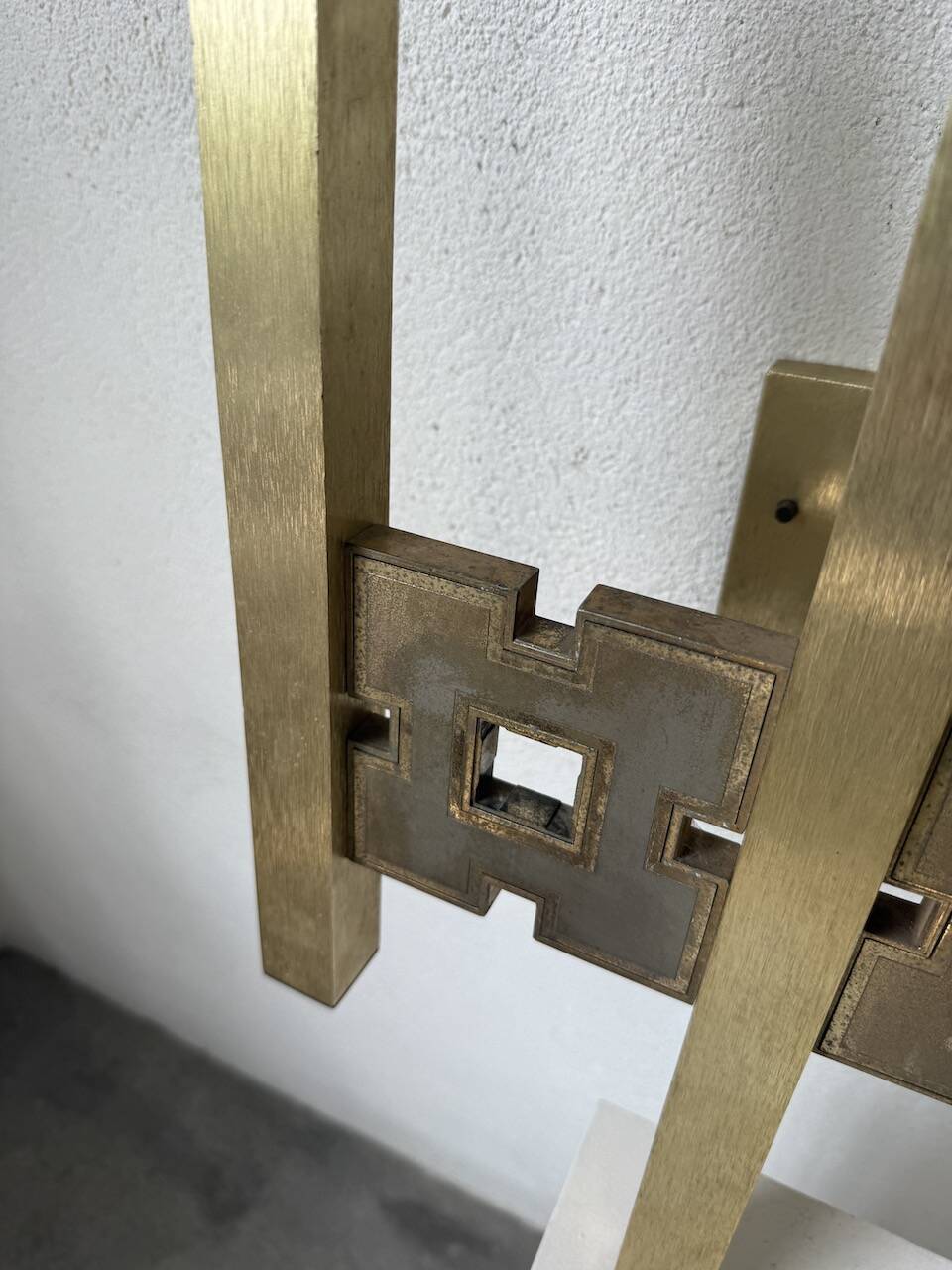 Pair of Regency brass wall lights in Italy