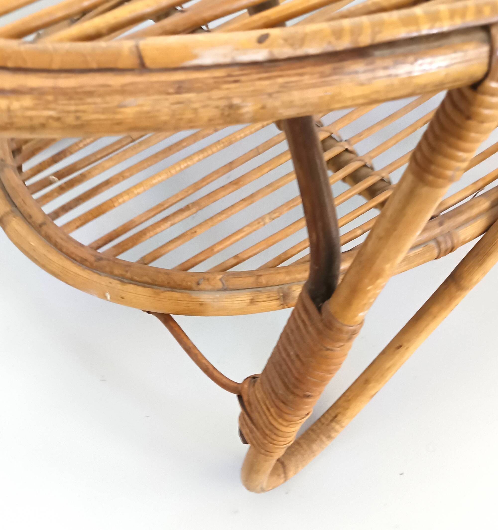 Oval Wicker Coffee Table with Lower Shelf