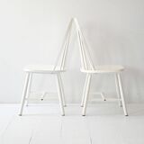 Set of 4 Contemporary White Scandinavian Chairs