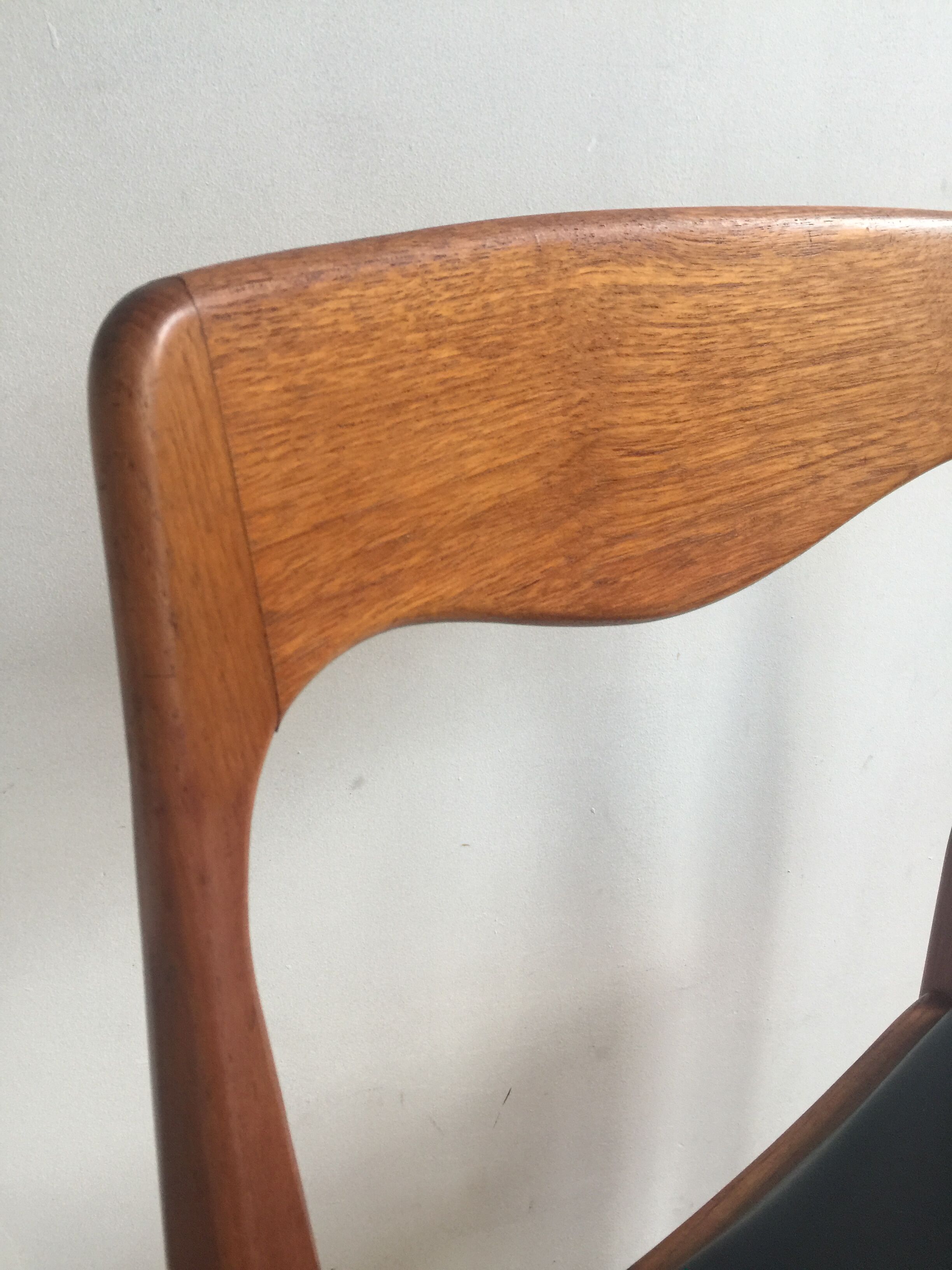 Chair No.71 Niels Otto Moller