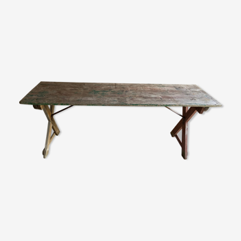 Folding table of guinguette