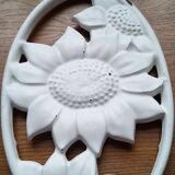 Cast iron trivet Geneviève Lethu