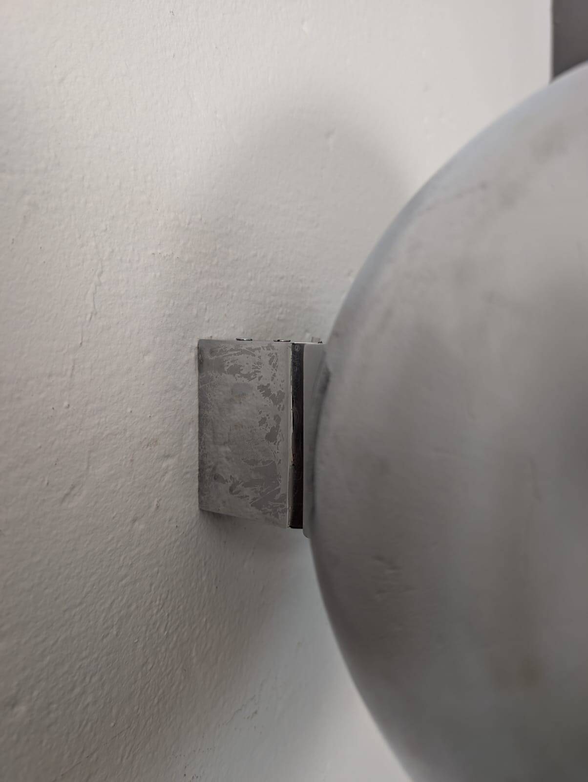 Fontana Arte's Diaframma Sconce, 60s