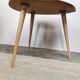 Table basse en bois pieds compas
