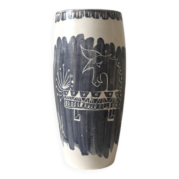 Vase dans le goût de Picasso, Atelier Cerenne à décor taureau stylisé, Vallauris 1950