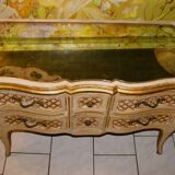 Commode 1900 galbée de style Louis xv