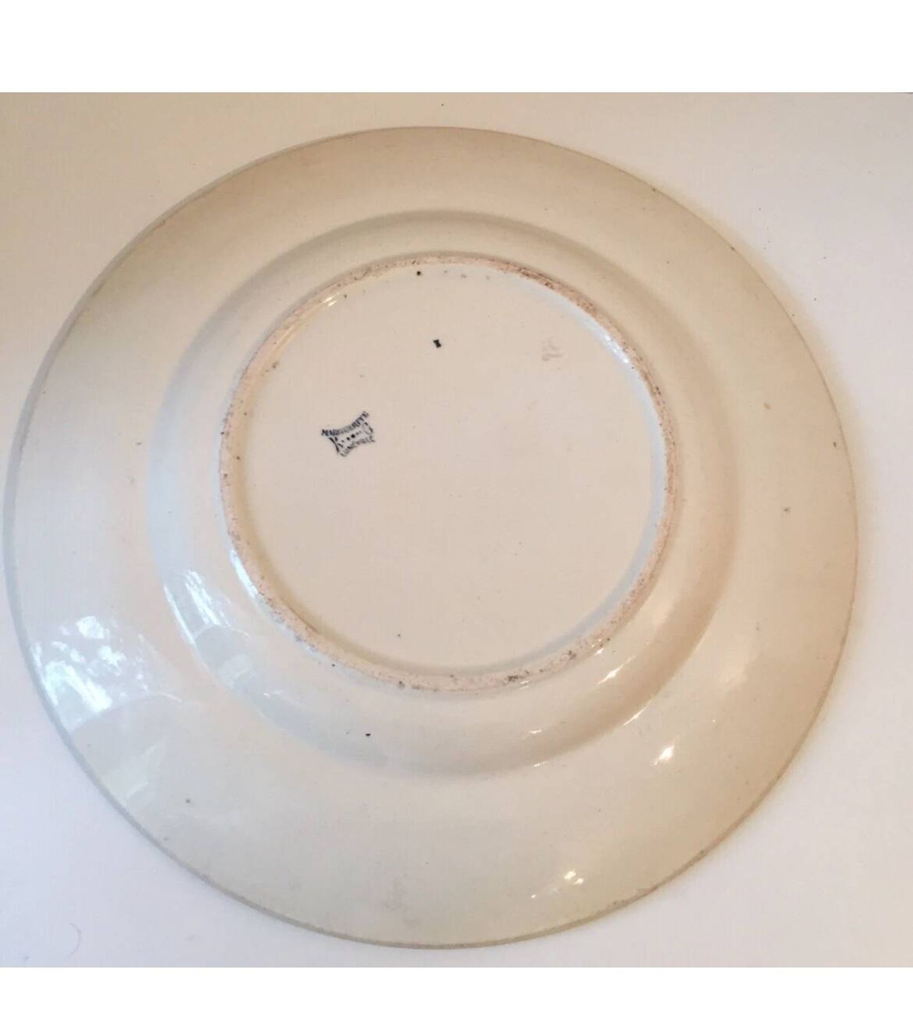 Large round ironstone platter with daisy decoration, KG Lunéville, 19th century