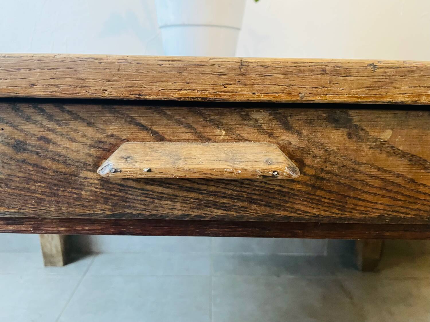 Très belle table de ferme vintage en bois massif