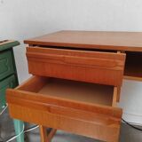 Scandinavian desk with sled legs
