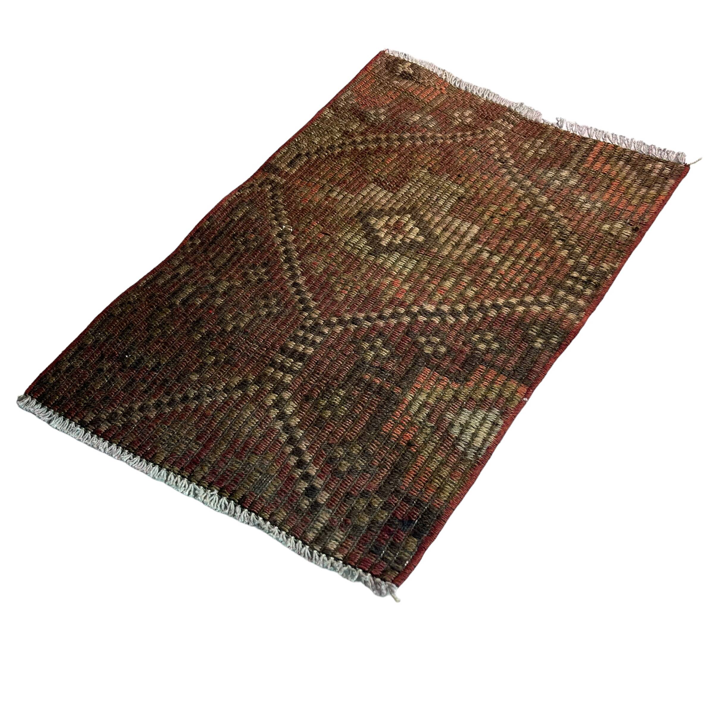 Vintage turkish kilim rug, 68 x 46 cm