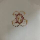 Monogrammed dessert service