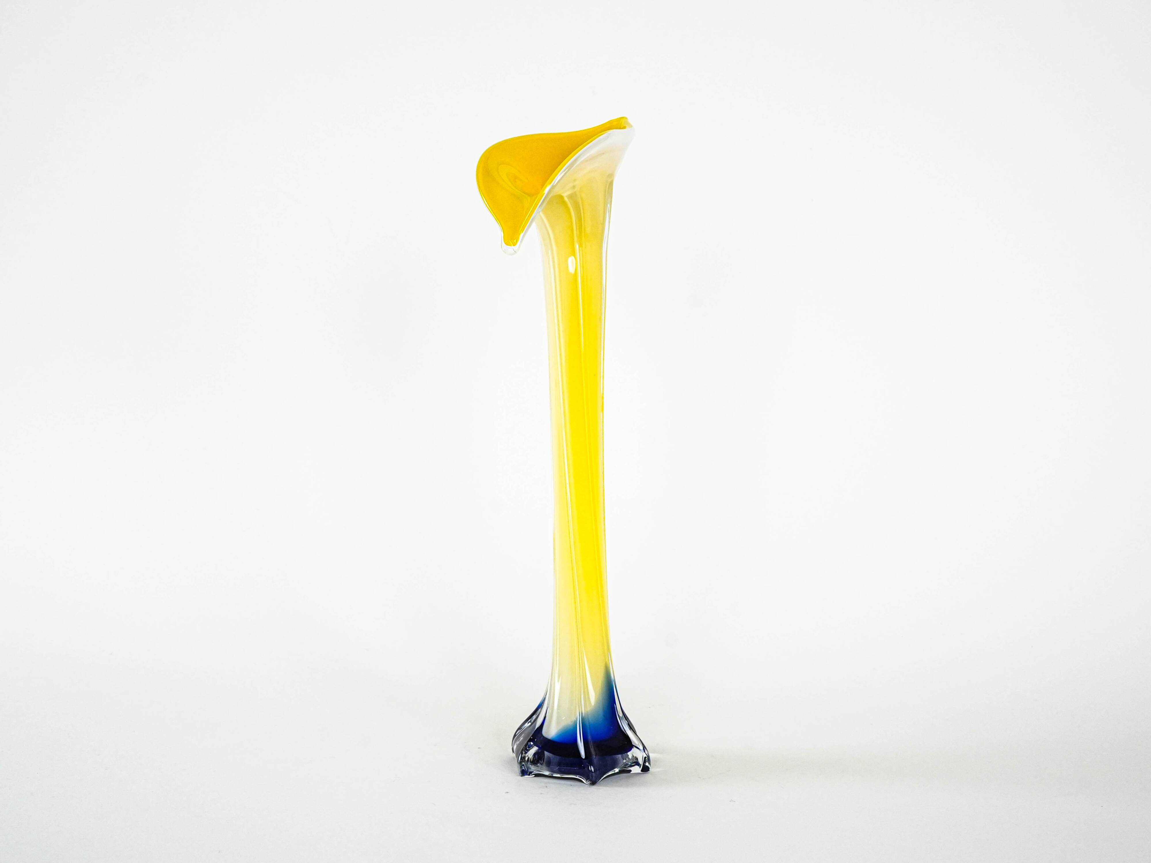 Yellow vase, Murano glass, Italian design, 1970s, made in Italy