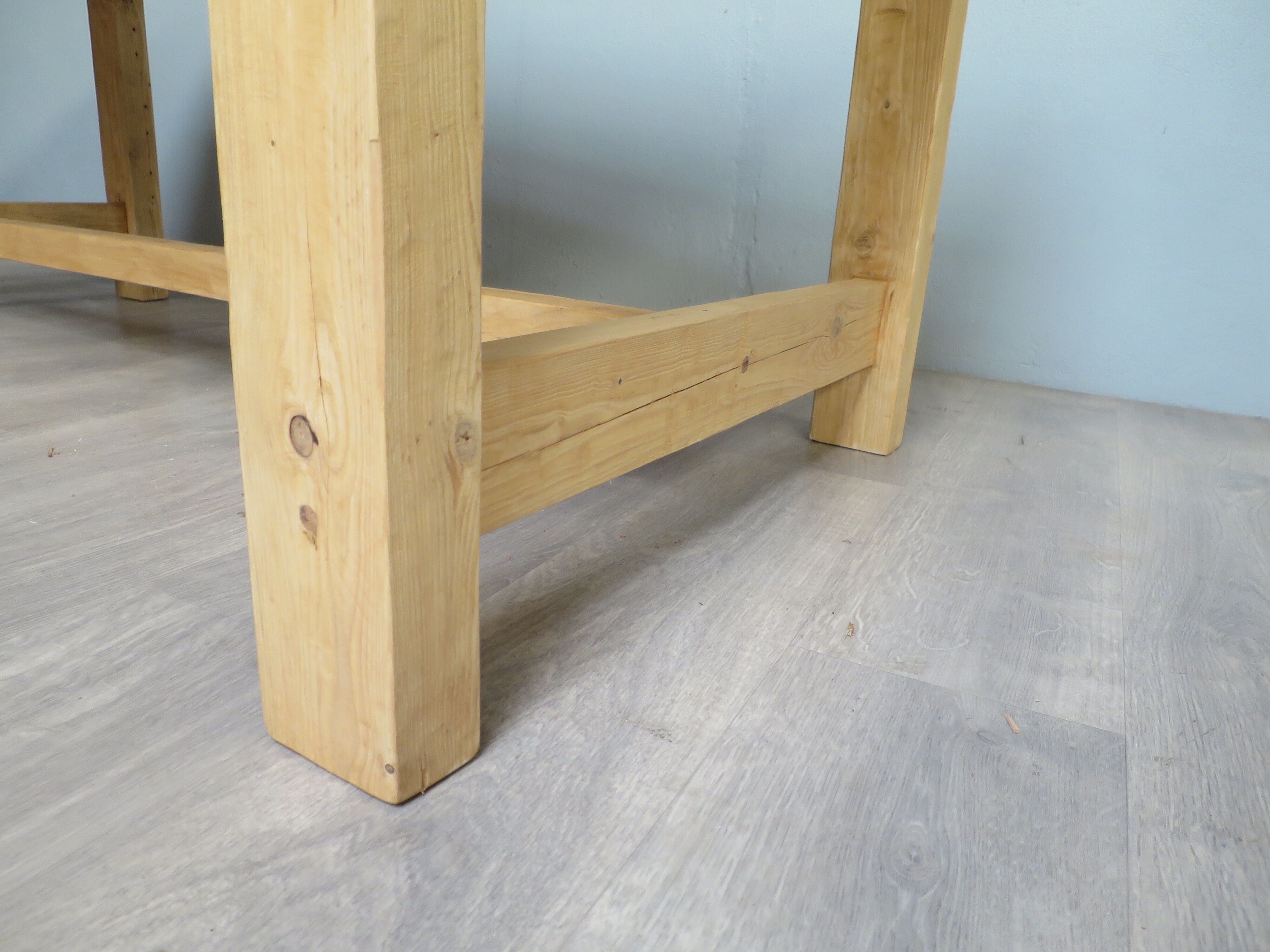 Farmhouse table made of "recycled" wood