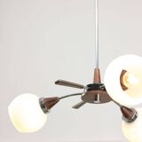 Lustre italien en chrome et opaline du milieu du siècle