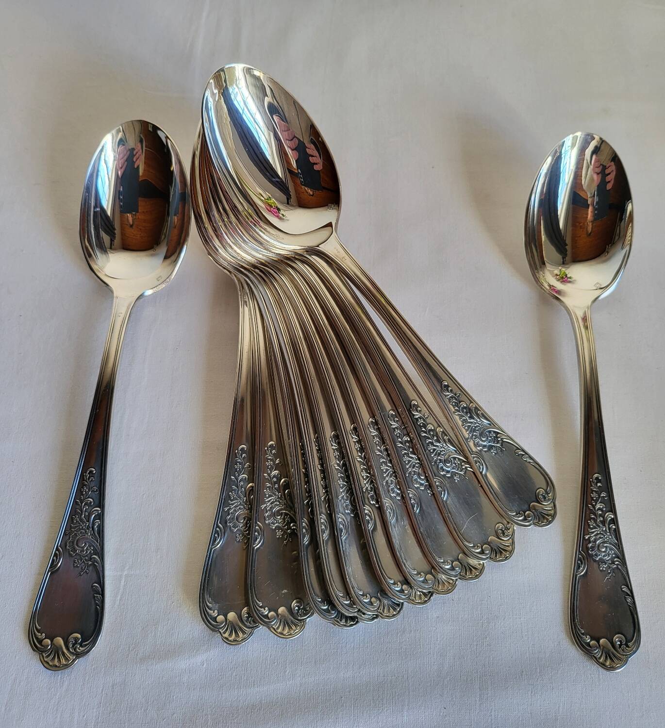 12 large silver-plated metal table spoons by Guildart