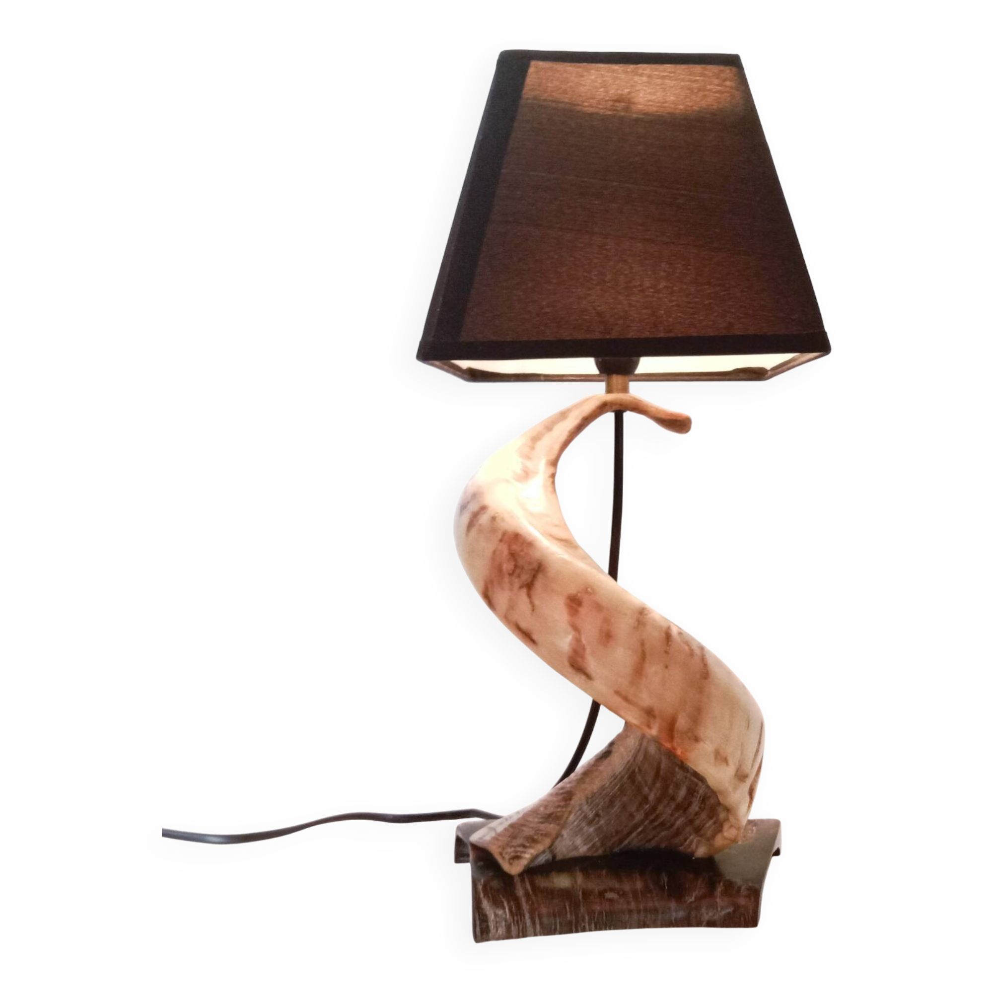Brutalist spiral lamp from the 1960s, a curiosity object made of horn