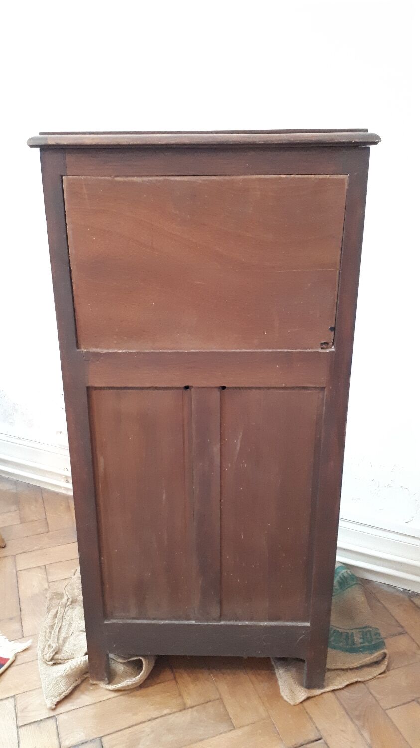 Showcase furniture from the 1930s