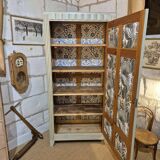 Vintage Parisian bonnetière