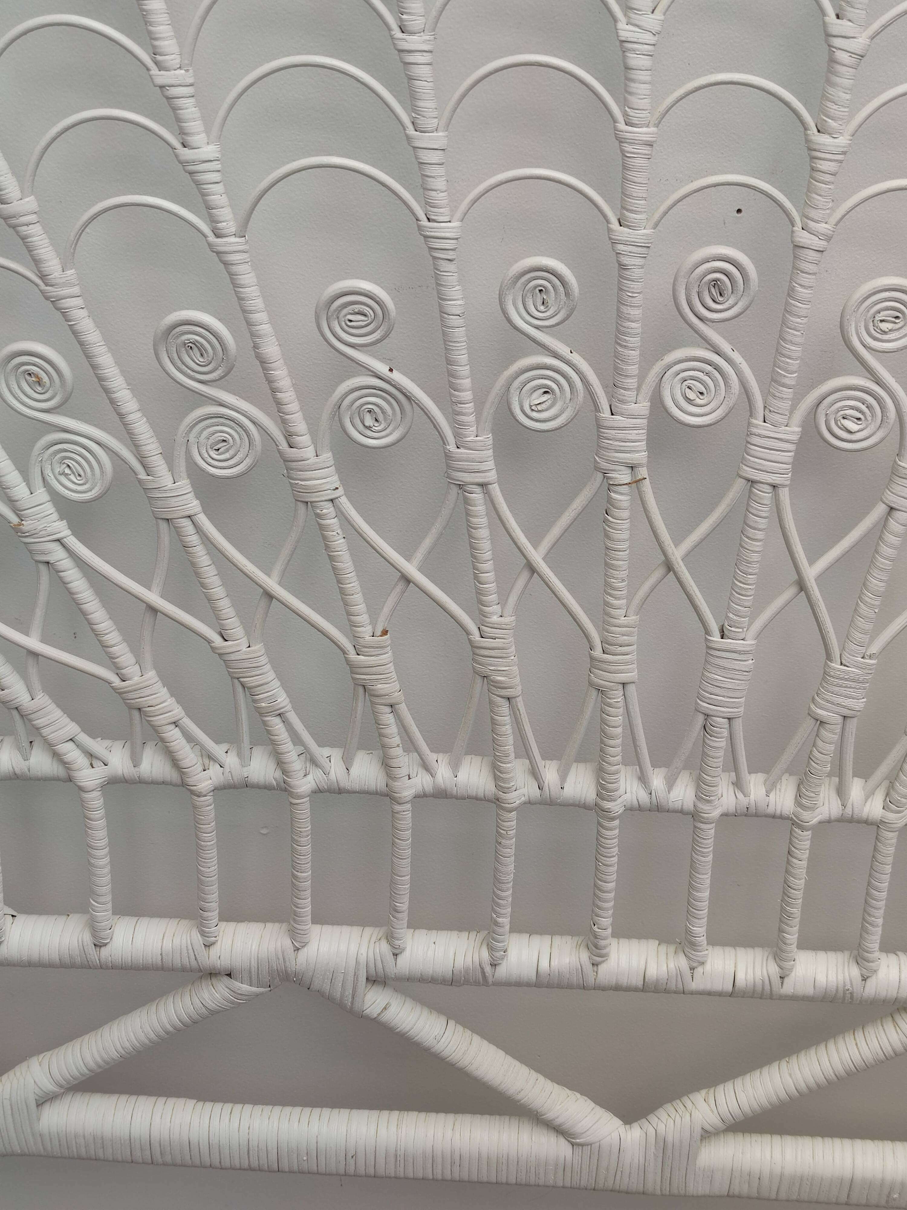 Headboard 2 places rattan peacock