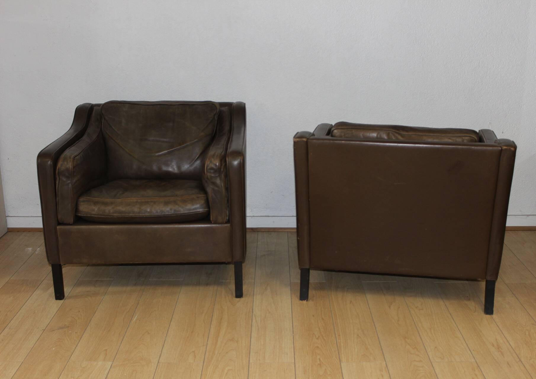 Pair of leather armchairs by Borge Mogensen circa 1970