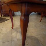 Table style Luis XV en merisier