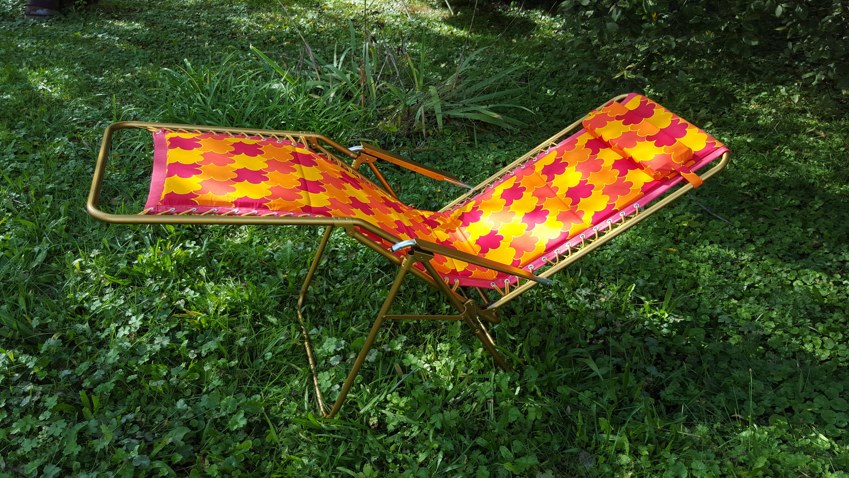 Vintage lafuma orange folding long chair  70