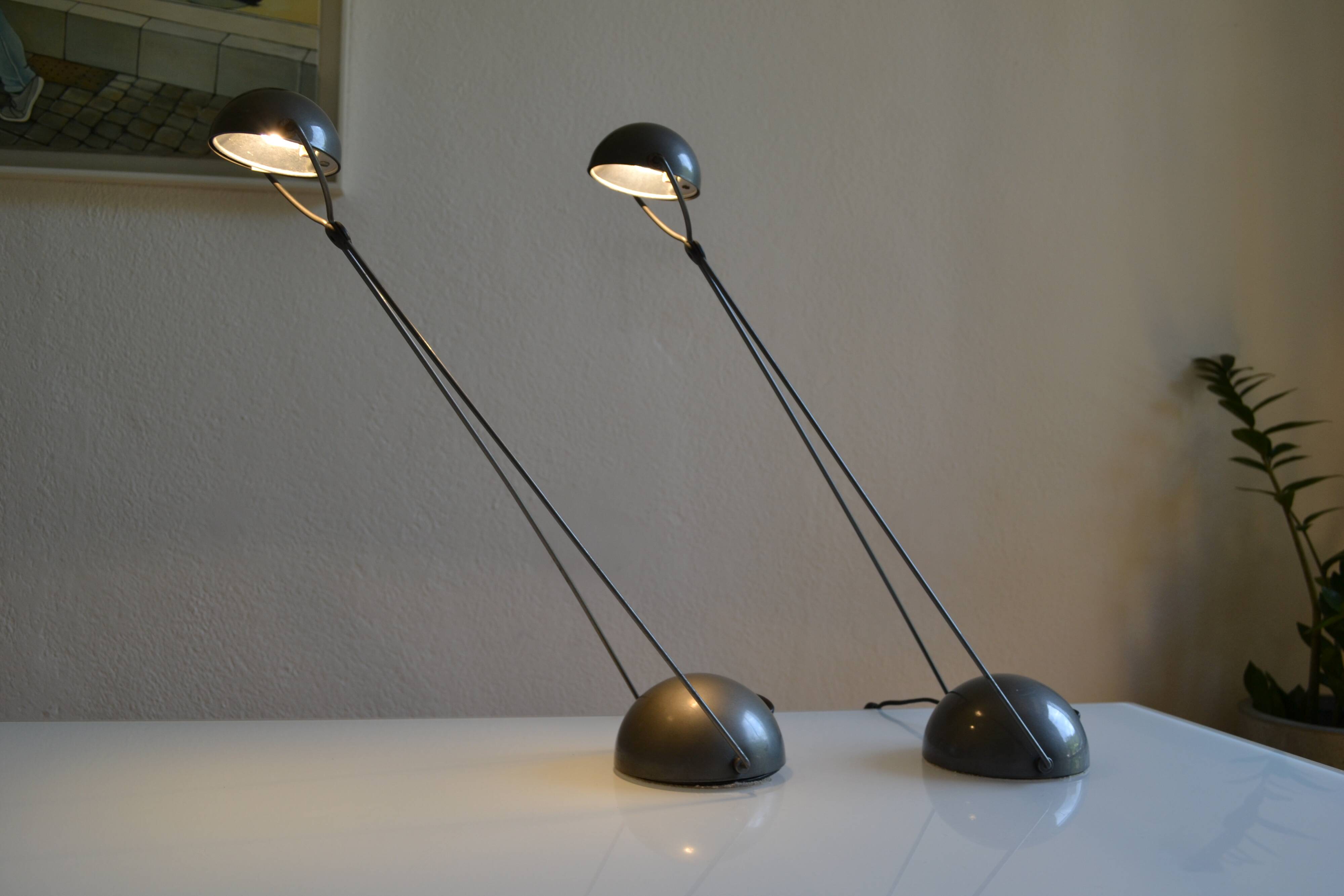 Paire de lampe postmoderniste " meridiana " par Paolo Piva pour stefano Cevoli