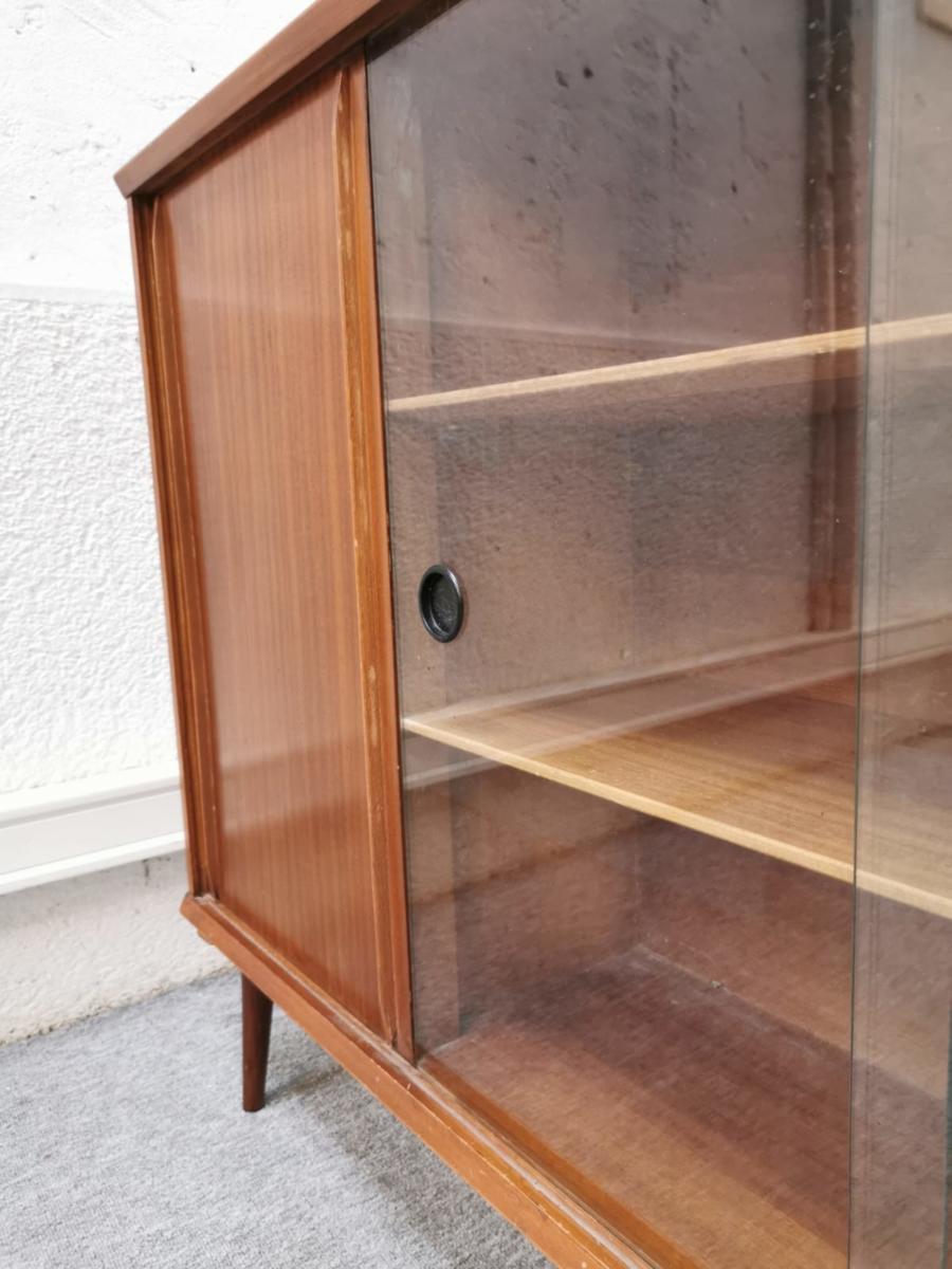 Compass foot showcase