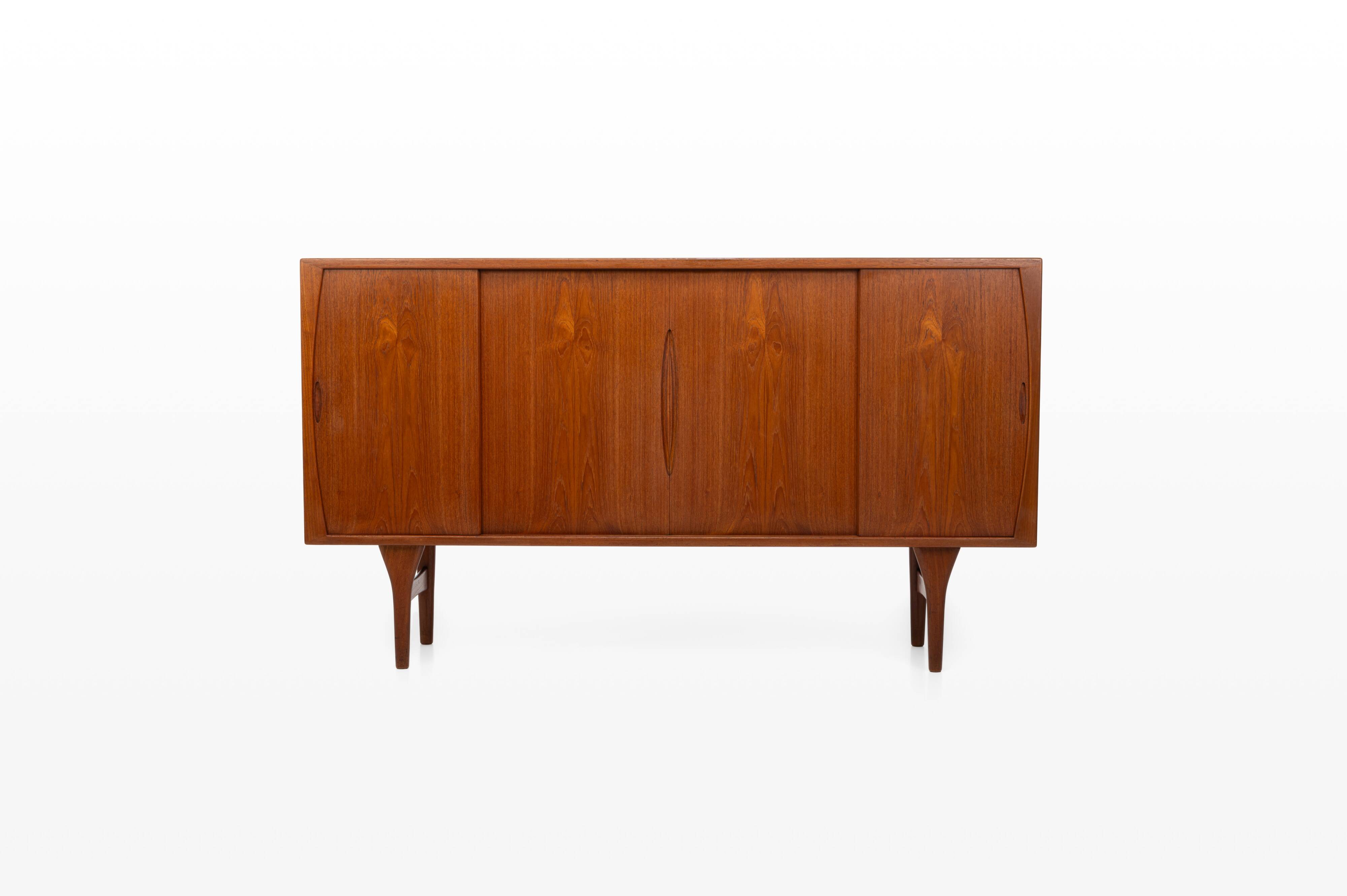 Sideboard in Teak and Oak by Henning Kjaernulf for Bruno Hansen, 1960s