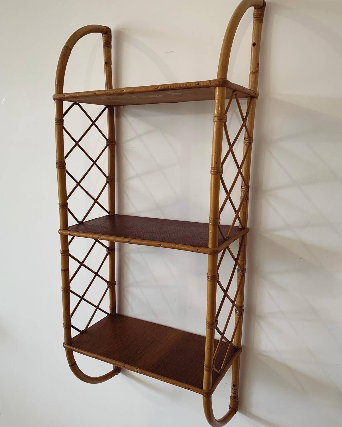 Vintage wall shelf in bamboo and wood