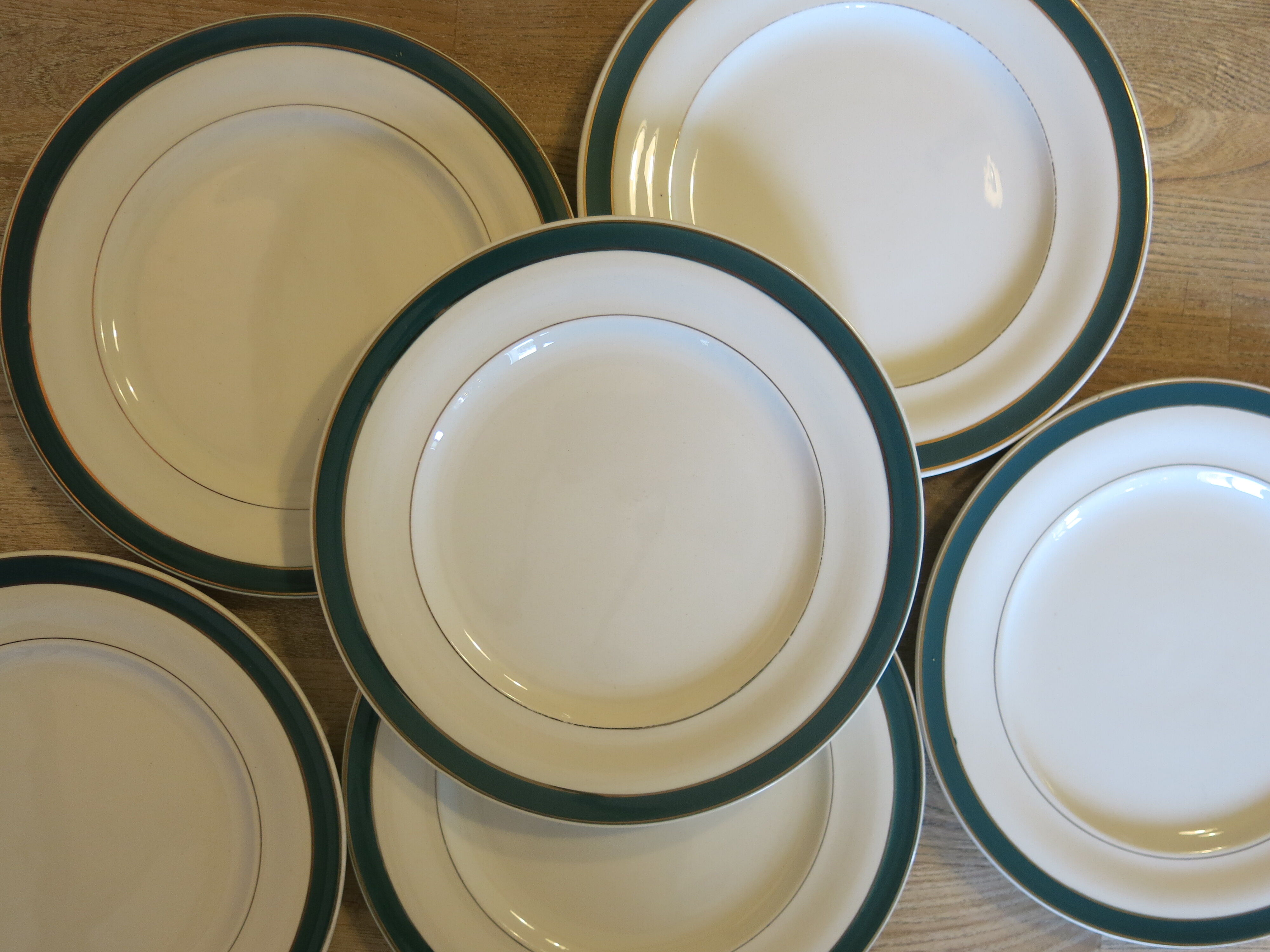 6 dessert plates in half porcelain