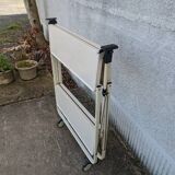 Folding rolling table, serving