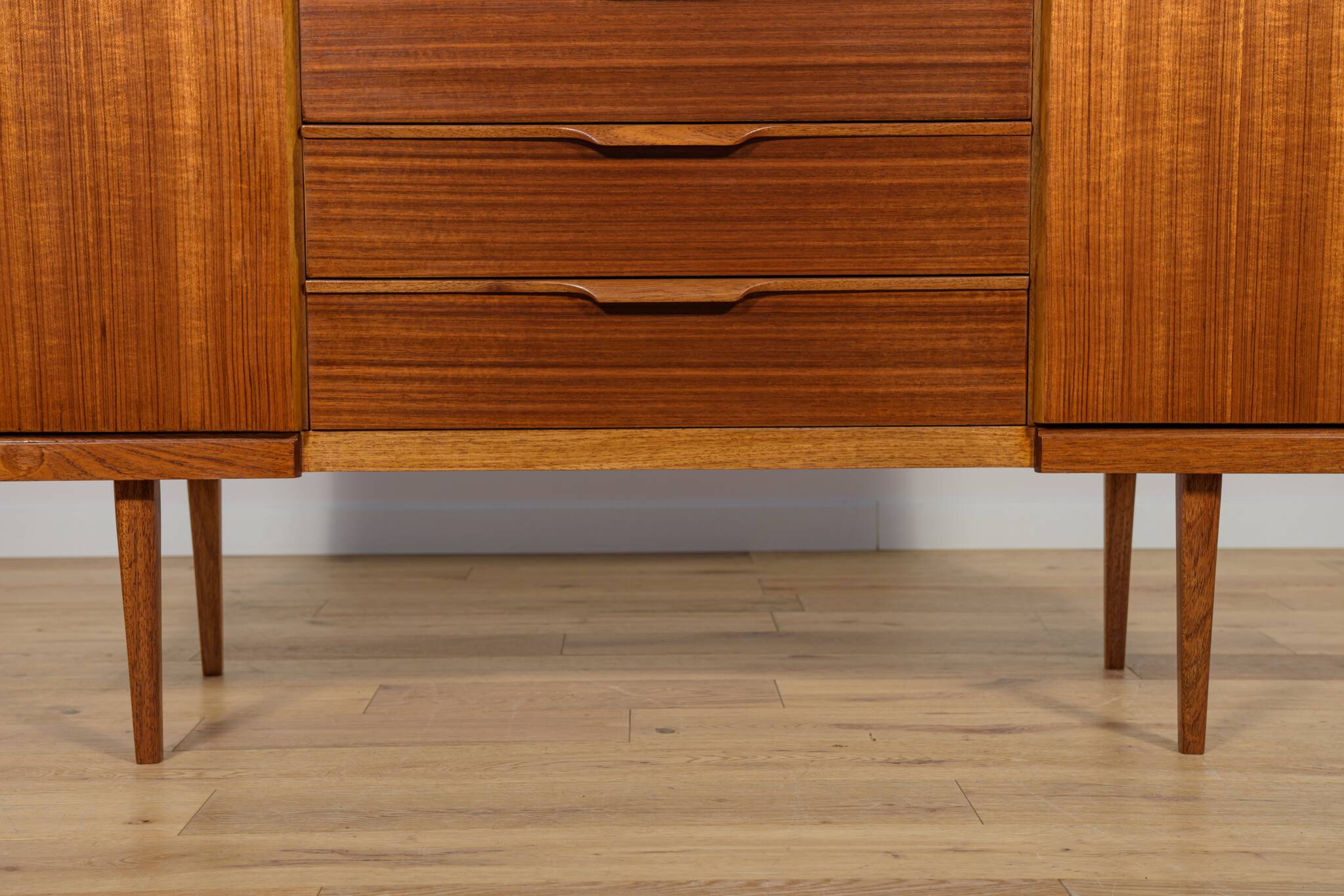 Mid Century Teak Sideboard from Austinsuite, United Knigdom, 1960s