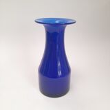 Scandinavian vase in cobalt blue opaline.