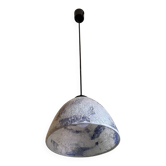 Blue/white glazed ceramic suspension