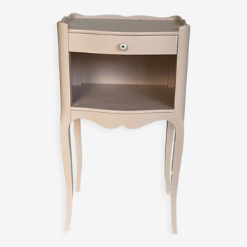 Table de chevet