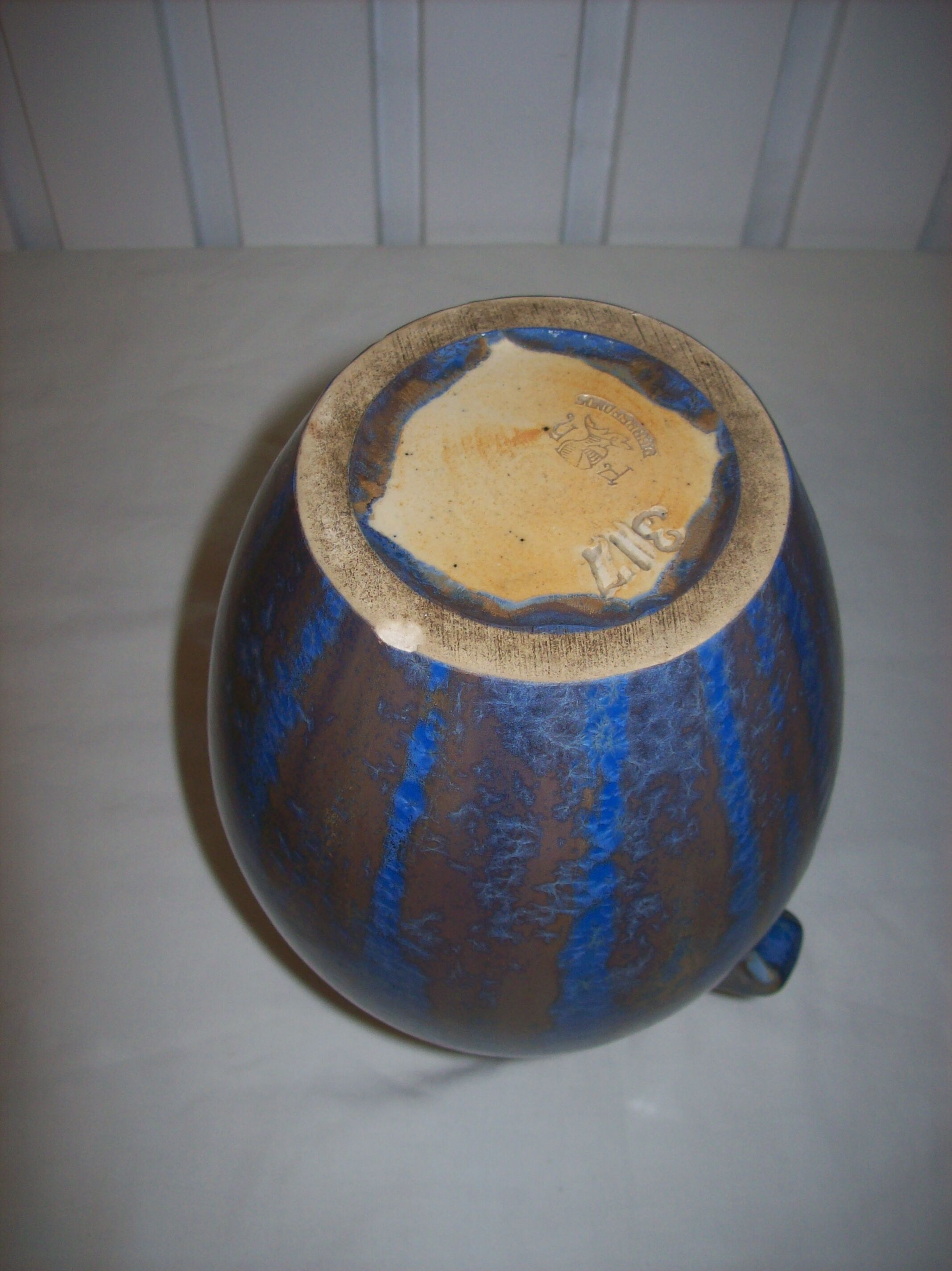 Art Deco Vase Pierrefonds with shades of blue