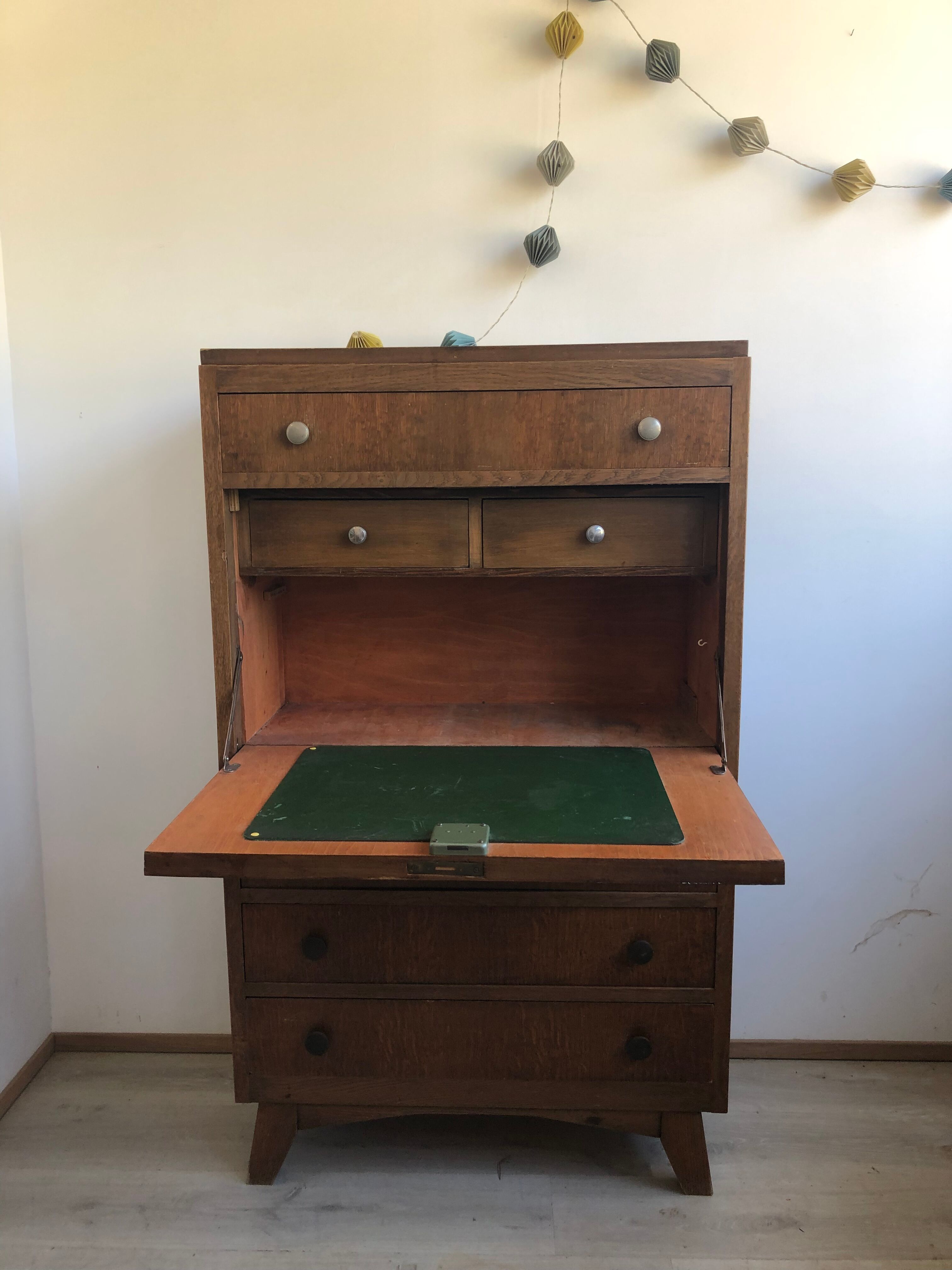 Surprising administrative secretary 50s in his patina