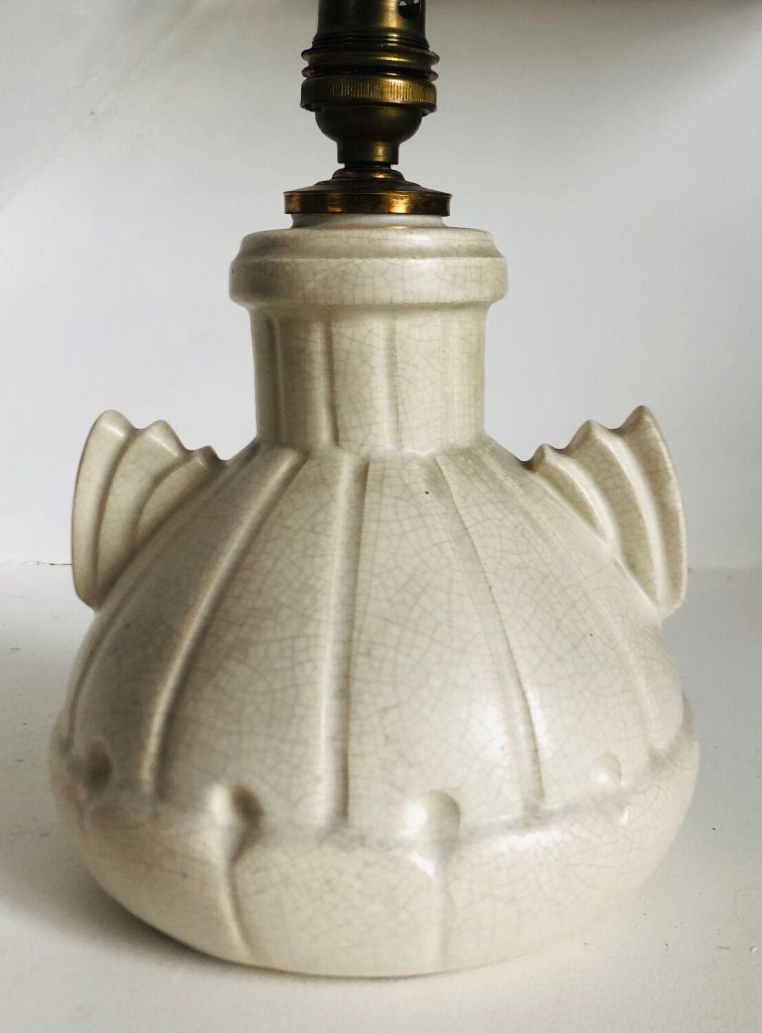 Art Deco lamp base in crackled ceramic
