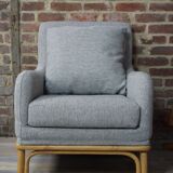 Cocooning rattan chair