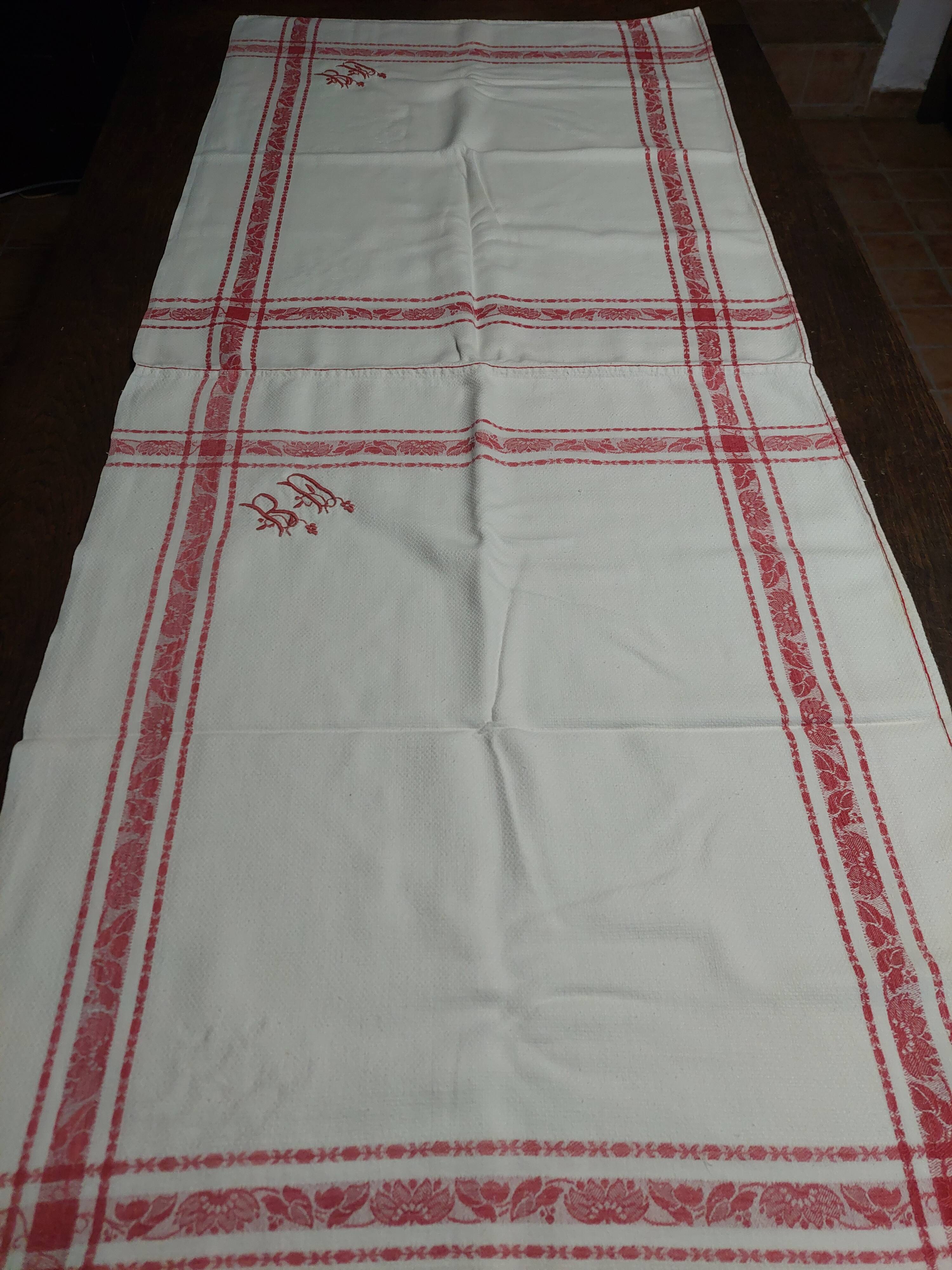 Damask cotton tablecloth monogram BD 129 x 155 cm