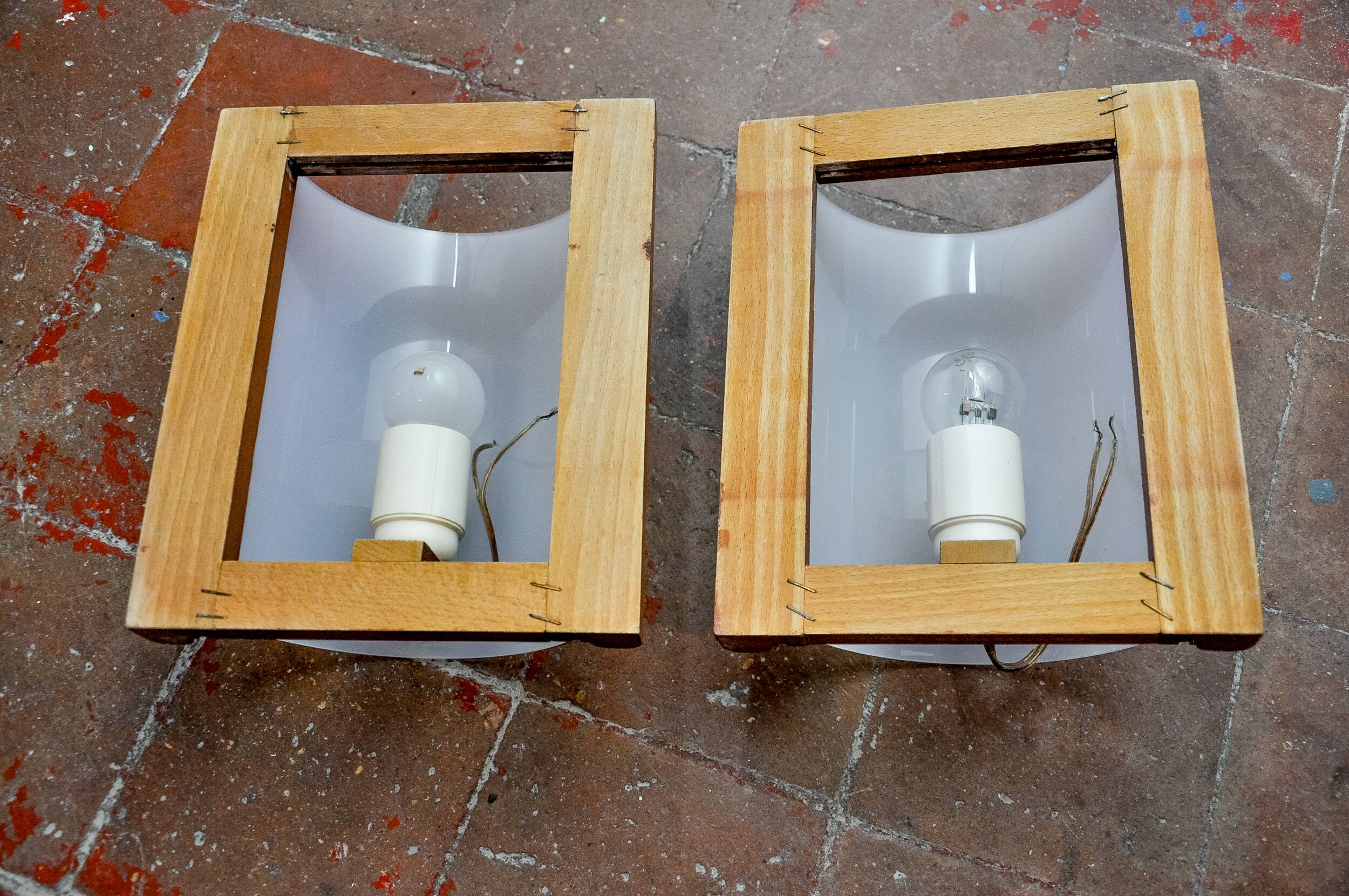 Pair of pine and methacrylate wall lights, spain 1980
