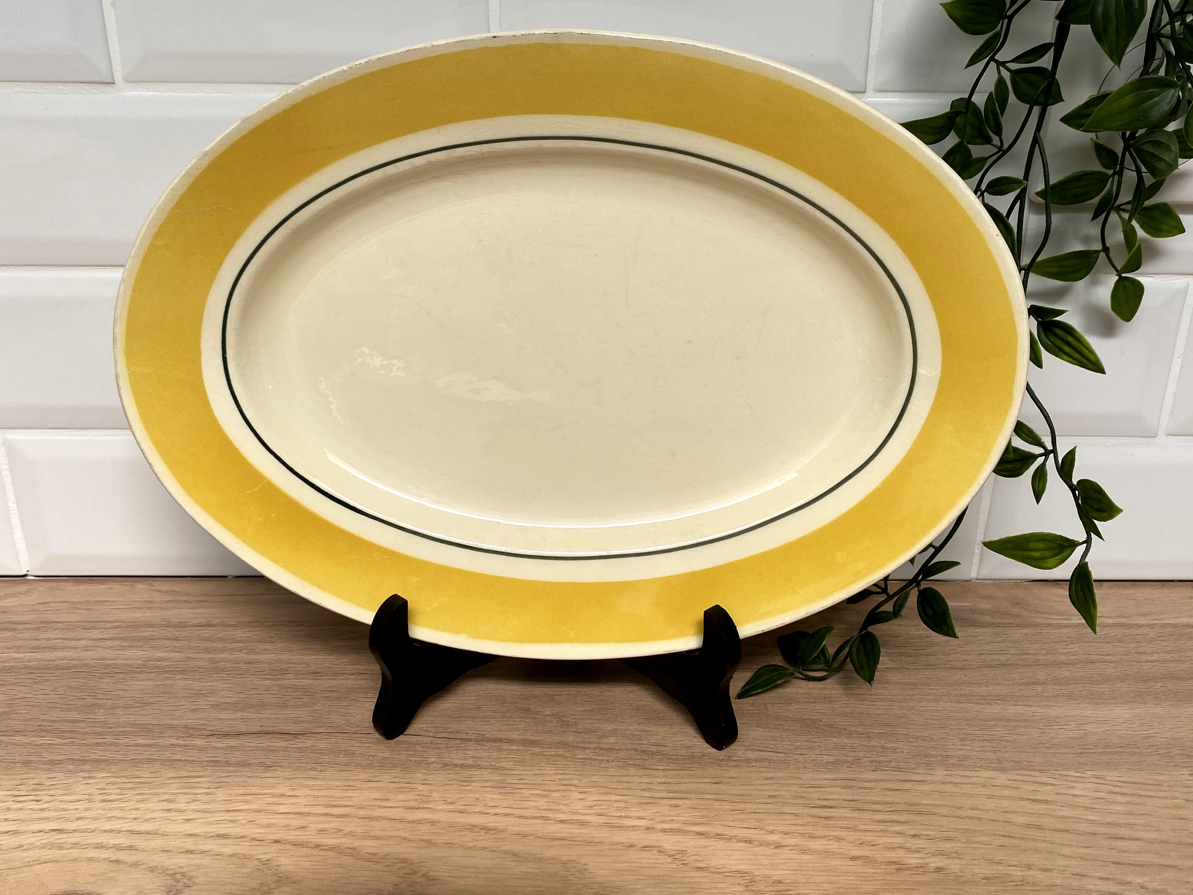 Gien model Caroline oval plate