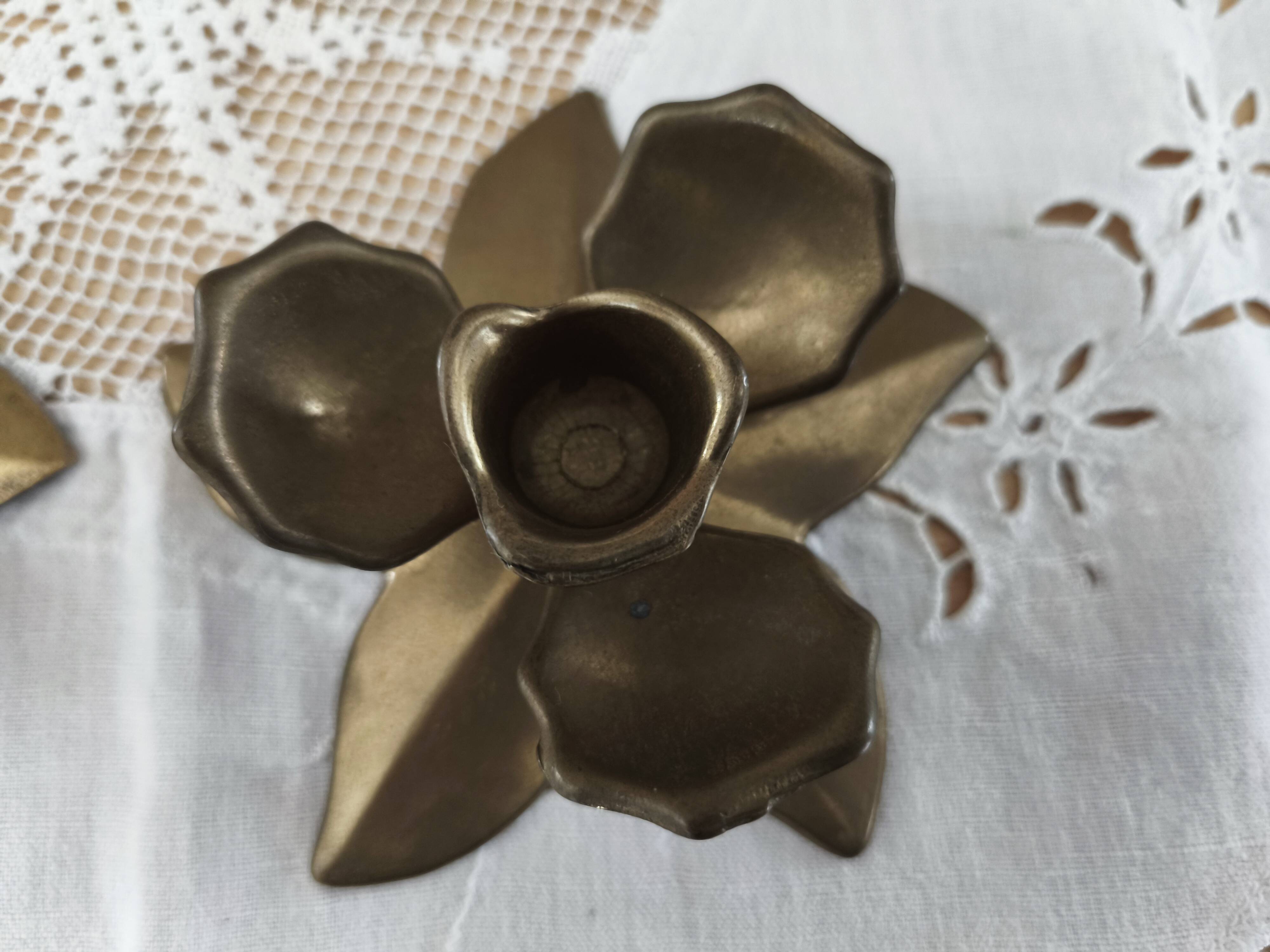 Set of 2 vintage brass flower candle holders NIJHOF Holland