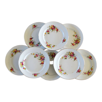 8 dessert plates St Amand and Hamage decorated with roses