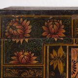 Antique oriental trunk in dark tones (c.1900) #4
